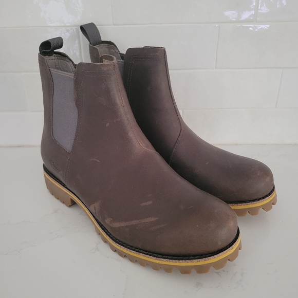 Chaco Shoes - EUC Chaco Women's Fields Waterproof Chelsea Ankle Boot Fossil Brown Leather 10
